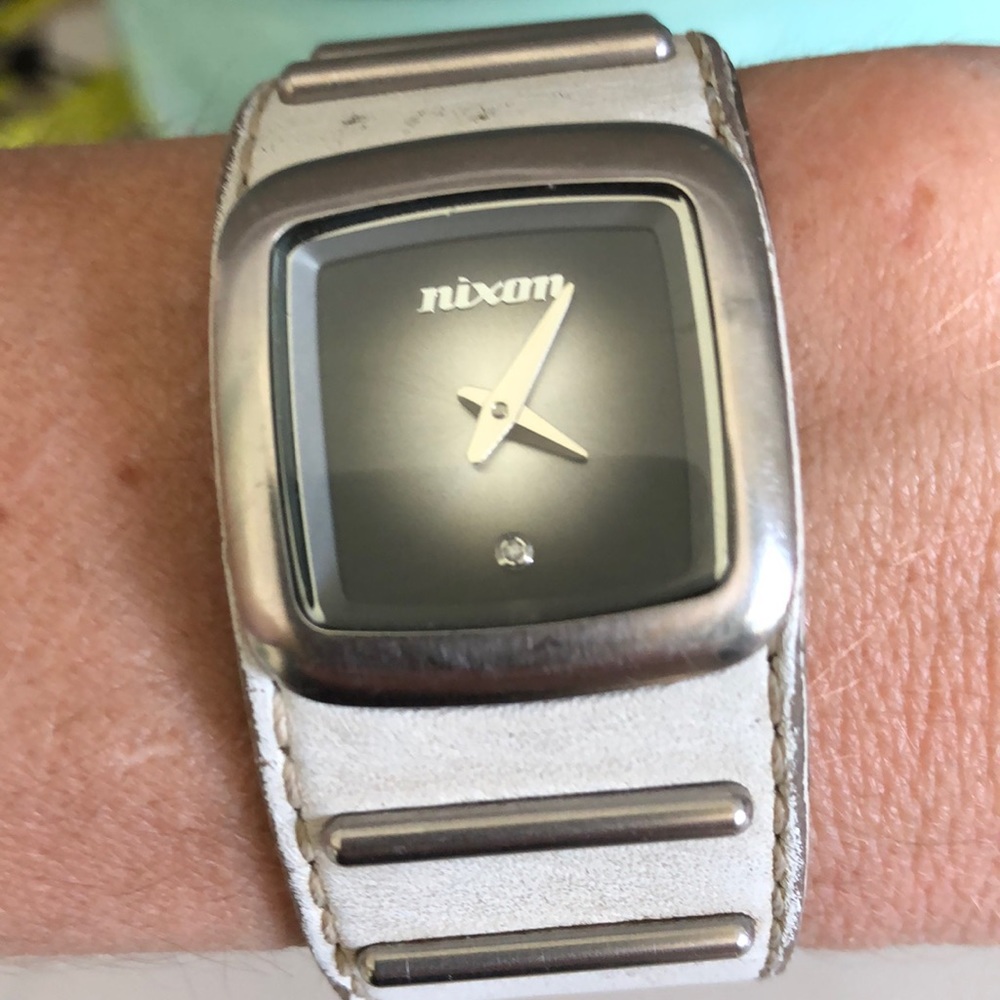 Nixon Duchess watch